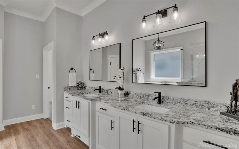 165 Oak Alley Road, Stonewall, LA 71078, 3 Habitaciones Habitaciones , ,2 BañosBaños,Residential,En Venta,165 Oak Alley Road,20752416