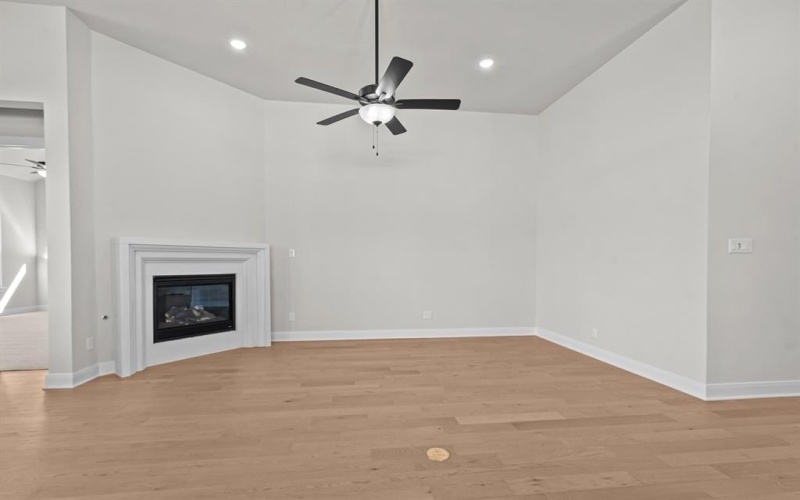 502 Long Trail, Mansfield, TX 76063, 4 Habitaciones Habitaciones , ,3 BañosBaños,Residential,En Venta,502 Long Trail,20752419