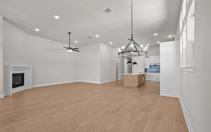 502 Long Trail, Mansfield, TX 76063, 4 Habitaciones Habitaciones , ,3 BañosBaños,Residential,En Venta,502 Long Trail,20752419