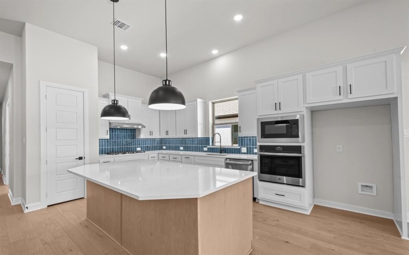 502 Long Trail, Mansfield, TX 76063, 4 Habitaciones Habitaciones , ,3 BañosBaños,Residential,En Venta,502 Long Trail,20752419