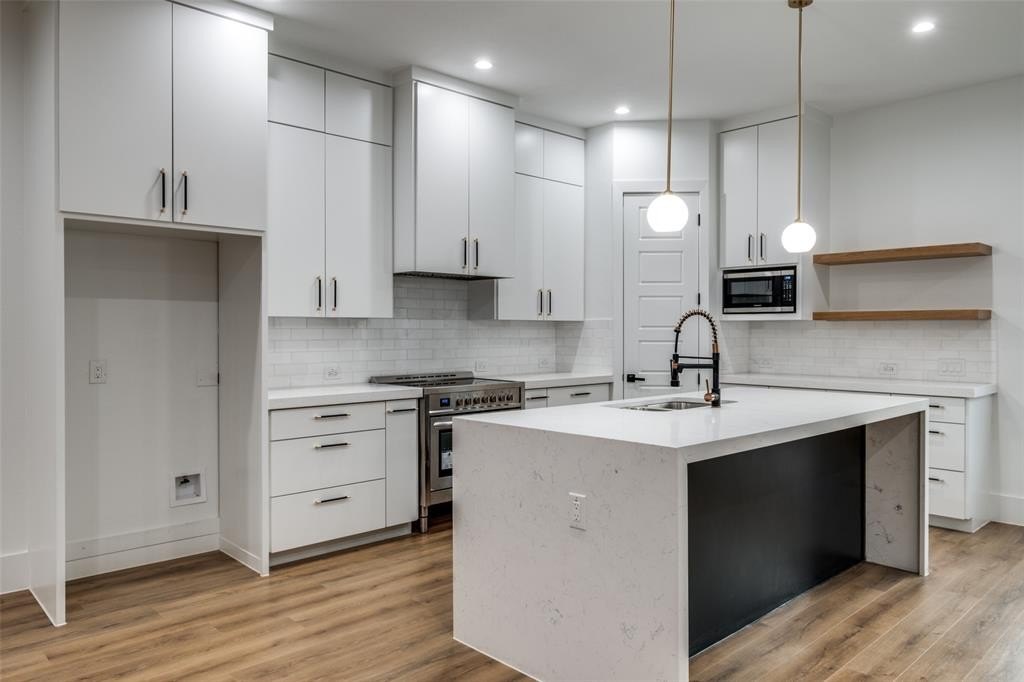2345 Hondo Avenue, Dallas, TX 75219, 4 Bedrooms Bedrooms, ,3 BathroomsBathrooms,Residential Lease,For Rent,2345 Hondo Avenue,20770724