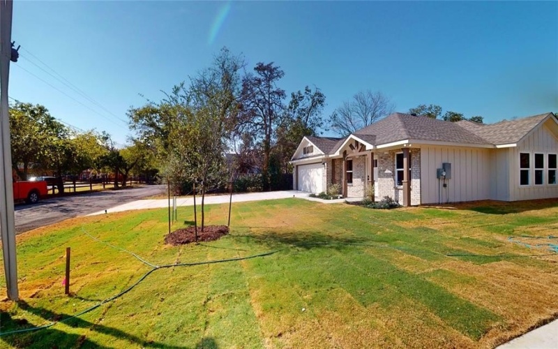 703 Cedar Street, Cleburne, TX 76031, 3 Bedrooms Bedrooms, ,2 BathroomsBathrooms,Residential,For Sale,703 Cedar Street,20770770