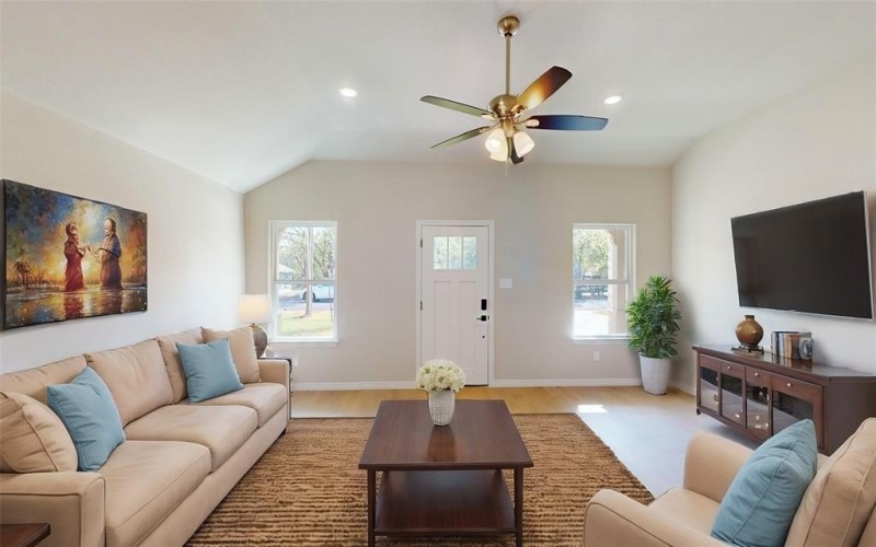 703 Cedar Street, Cleburne, TX 76031, 3 Bedrooms Bedrooms, ,2 BathroomsBathrooms,Residential,For Sale,703 Cedar Street,20770770