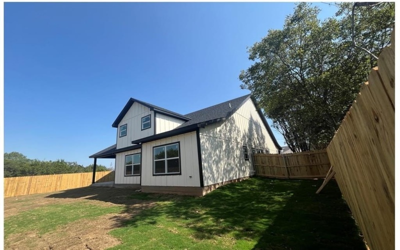 5508 Firewood Trail, Granbury, TX 76048, 3 Bedrooms Bedrooms, ,1 BathroomBathrooms,Residential,For Sale,5508 Firewood Trail,20770779