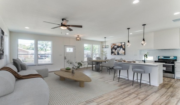 1610 Life Avenue, Dallas, TX 75212, 3 Bedrooms Bedrooms, ,2 BathroomsBathrooms,Residential,For Sale,1610 Life Avenue,20762885