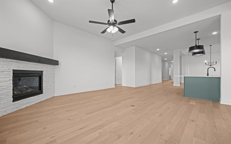 2905 Long Trail, Mansfield, TX 76063, 4 Habitaciones Habitaciones , ,3 BañosBaños,Residential,En Venta,2905 Long Trail,20770955