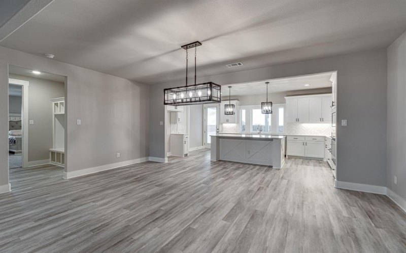 10631 Rye Bread Lane, Venus, TX 76084, 4 Bedrooms Bedrooms, ,2 BathroomsBathrooms,Residential,For Sale,10631 Rye Bread Lane,20771090