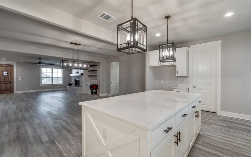 10631 Rye Bread Lane, Venus, TX 76084, 4 Bedrooms Bedrooms, ,2 BathroomsBathrooms,Residential,For Sale,10631 Rye Bread Lane,20771090