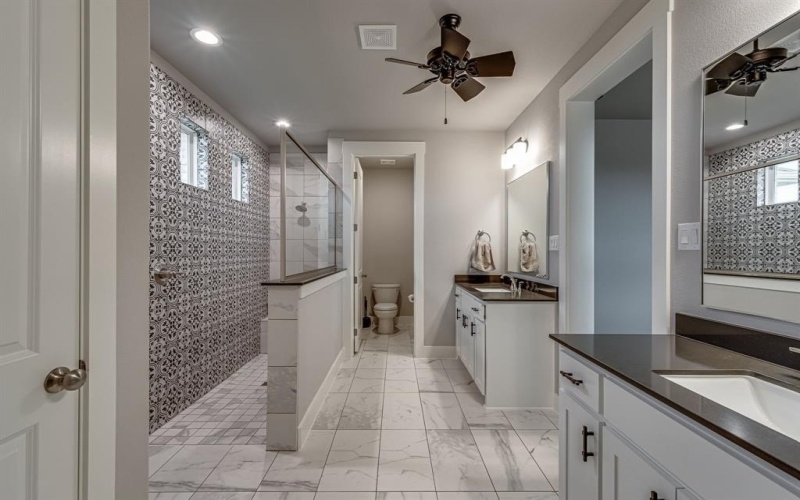 10631 Rye Bread Lane, Venus, TX 76084, 4 Bedrooms Bedrooms, ,2 BathroomsBathrooms,Residential,For Sale,10631 Rye Bread Lane,20771090
