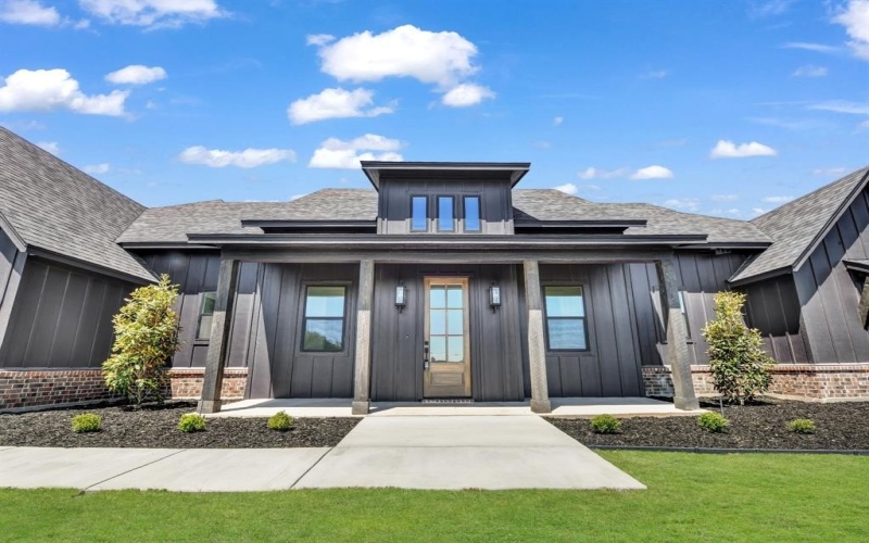 3410 Farm Land Court, Granbury, TX 76048, 4 Bedrooms Bedrooms, ,2 BathroomsBathrooms,Residential,For Sale,3410 Farm Land Court,20753331