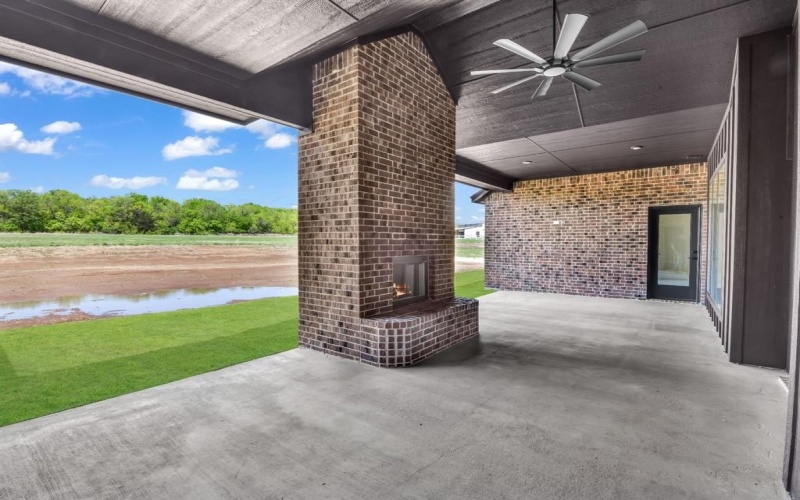 3410 Farm Land Court, Granbury, TX 76048, 4 Bedrooms Bedrooms, ,2 BathroomsBathrooms,Residential,For Sale,3410 Farm Land Court,20753331
