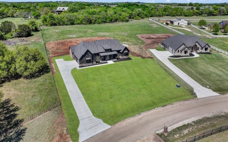 3410 Farm Land Court, Granbury, TX 76048, 4 Bedrooms Bedrooms, ,2 BathroomsBathrooms,Residential,For Sale,3410 Farm Land Court,20753331
