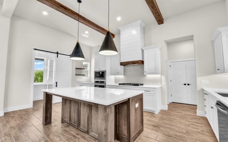3410 Farm Land Court, Granbury, TX 76048, 4 Bedrooms Bedrooms, ,2 BathroomsBathrooms,Residential,For Sale,3410 Farm Land Court,20753331