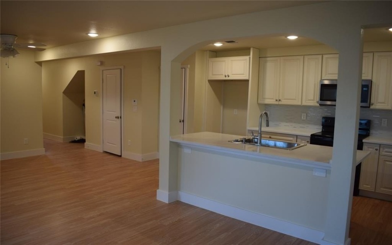 621 E Murray Street, Denison, TX 75021, 4 Bedrooms Bedrooms, ,2 BathroomsBathrooms,Residential,For Sale,621 E Murray Street,20763063