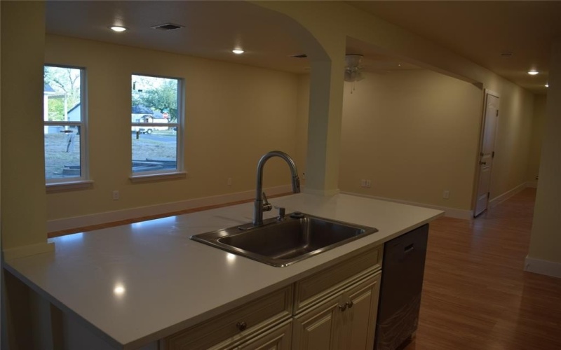 621 E Murray Street, Denison, TX 75021, 4 Bedrooms Bedrooms, ,2 BathroomsBathrooms,Residential,For Sale,621 E Murray Street,20763063