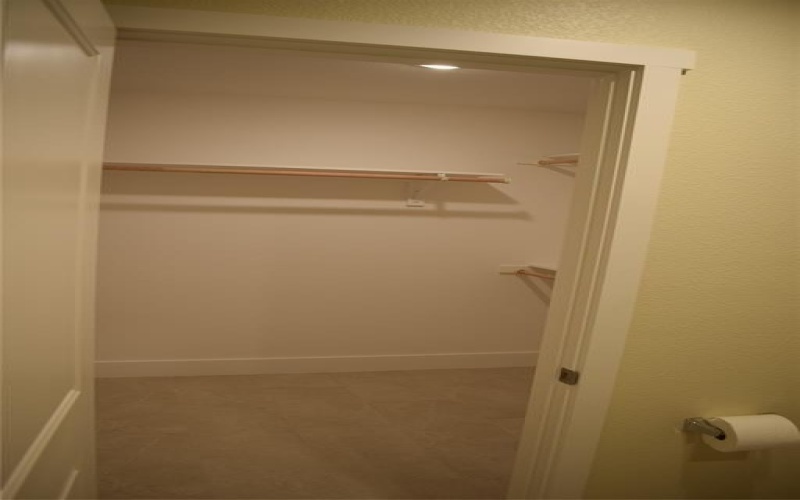 621 E Murray Street, Denison, TX 75021, 4 Bedrooms Bedrooms, ,2 BathroomsBathrooms,Residential,For Sale,621 E Murray Street,20763063