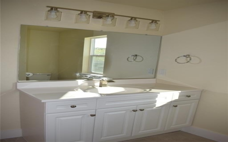 621 E Murray Street, Denison, TX 75021, 4 Bedrooms Bedrooms, ,2 BathroomsBathrooms,Residential,For Sale,621 E Murray Street,20763063