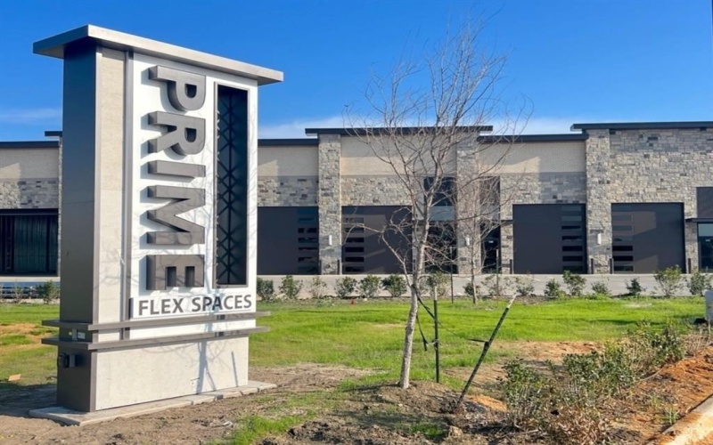 2601 E State Highway 121 #211, Lewisville, TX 75056, ,Commercial Sale,En Venta,2601 E State Highway 121,20753593