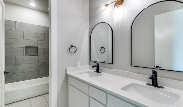 169 Fan Mill Trail, Weatherford, TX 76085, 4 Bedrooms Bedrooms, ,2 BathroomsBathrooms,Residential,For Sale,169 Fan Mill Trail,20753716