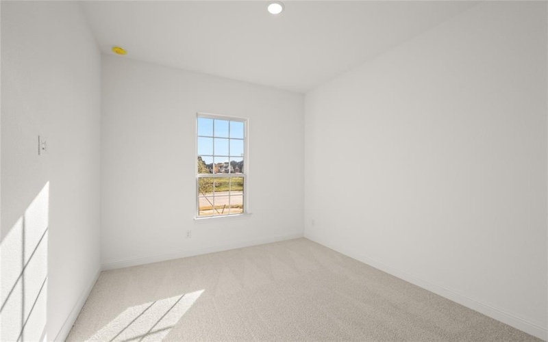 1016 Mill Ridge Drive, Justin, TX 76247, 4 Bedrooms Bedrooms, ,2 BathroomsBathrooms,Residential,For Sale,1016 Mill Ridge Drive,20754111