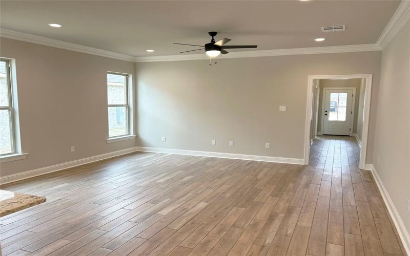 753 CROZIER Drive, Bossier City, LA 71111, 4 Bedrooms Bedrooms, ,2 BathroomsBathrooms,Residential,For Sale,753 CROZIER Drive,20771811