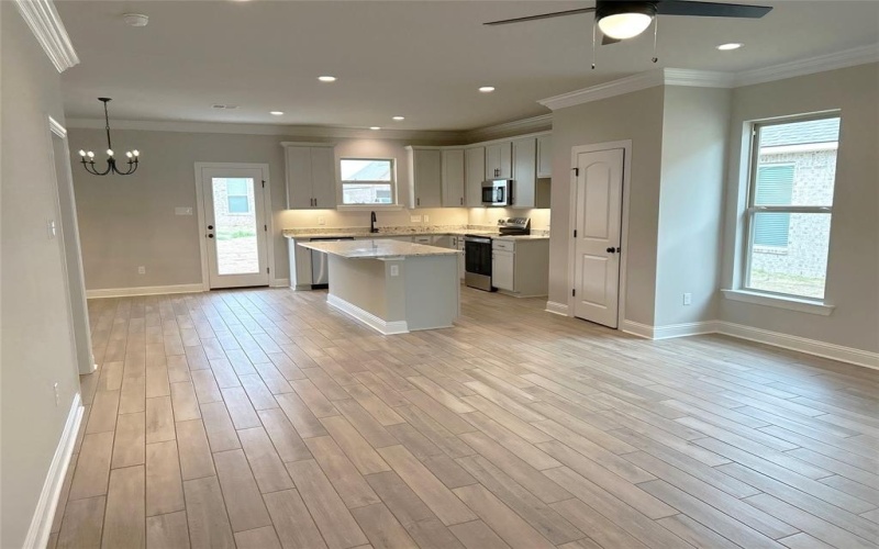 753 CROZIER Drive, Bossier City, LA 71111, 4 Bedrooms Bedrooms, ,2 BathroomsBathrooms,Residential,For Sale,753 CROZIER Drive,20771811