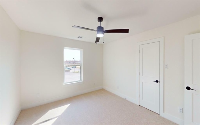 4412 Fatima Drive, Irving, TX 75062, 3 Bedrooms Bedrooms, ,2 BathroomsBathrooms,Residential,For Sale,4412 Fatima Drive,20754118