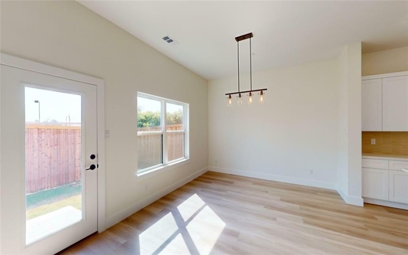 4412 Fatima Drive, Irving, TX 75062, 3 Bedrooms Bedrooms, ,2 BathroomsBathrooms,Residential,For Sale,4412 Fatima Drive,20754118