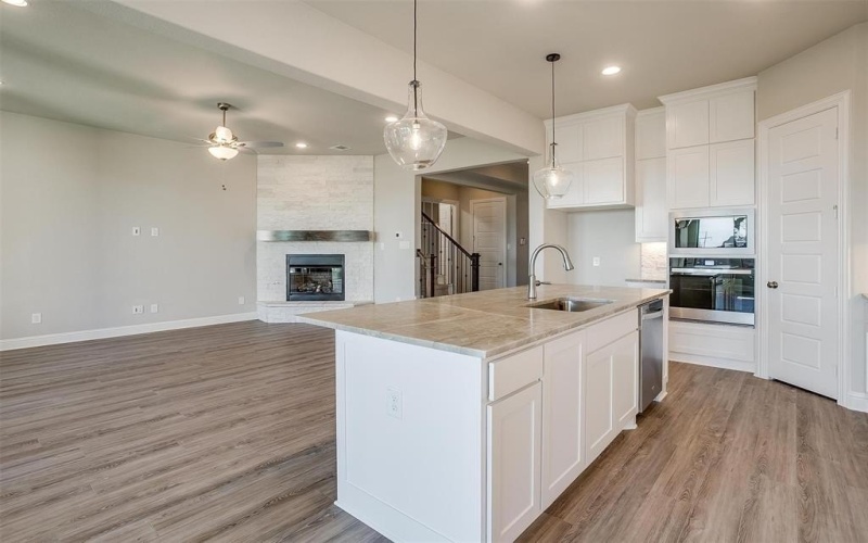 1214 Roundwash, Midlothian, TX 76065, 4 Habitaciones Habitaciones , ,3 BañosBaños,Residential,En Venta,1214 Roundwash,20754166