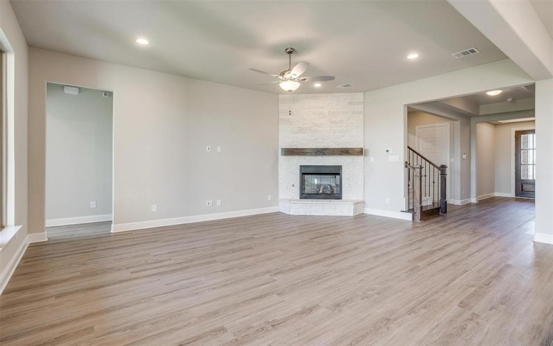1214 Roundwash, Midlothian, TX 76065, 4 Habitaciones Habitaciones , ,3 BañosBaños,Residential,En Venta,1214 Roundwash,20754166