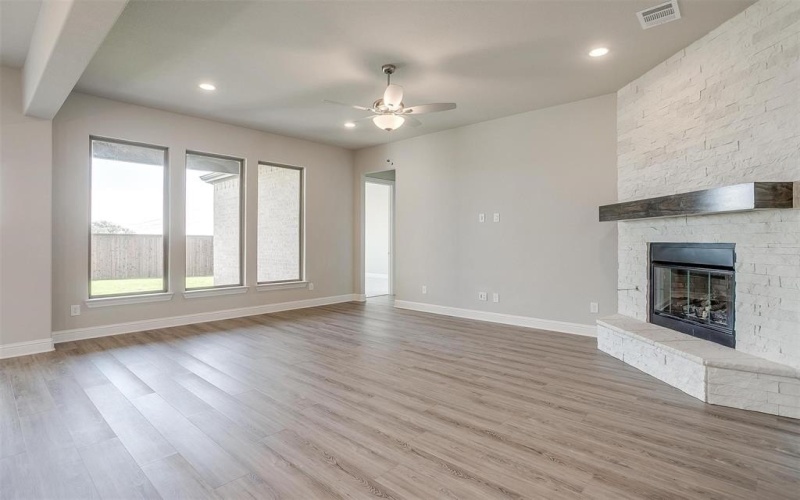 1214 Roundwash, Midlothian, TX 76065, 4 Habitaciones Habitaciones , ,3 BañosBaños,Residential,En Venta,1214 Roundwash,20754166