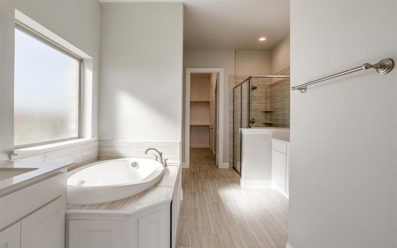 1214 Roundwash, Midlothian, TX 76065, 4 Habitaciones Habitaciones , ,3 BañosBaños,Residential,En Venta,1214 Roundwash,20754166