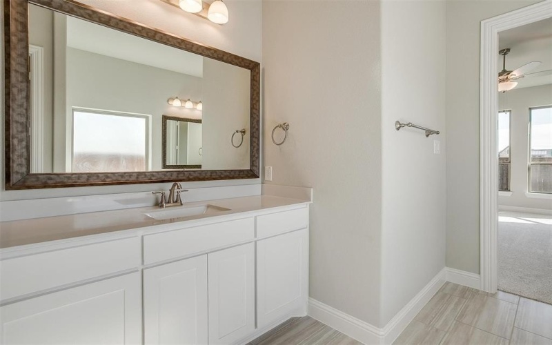 1214 Roundwash, Midlothian, TX 76065, 4 Habitaciones Habitaciones , ,3 BañosBaños,Residential,En Venta,1214 Roundwash,20754166