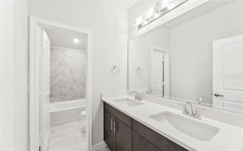 1544 Laurel Avenue, Aubrey, TX 76227, 5 Bedrooms Bedrooms, ,5 BathroomsBathrooms,Residential,For Sale,1544 Laurel Avenue,20754460