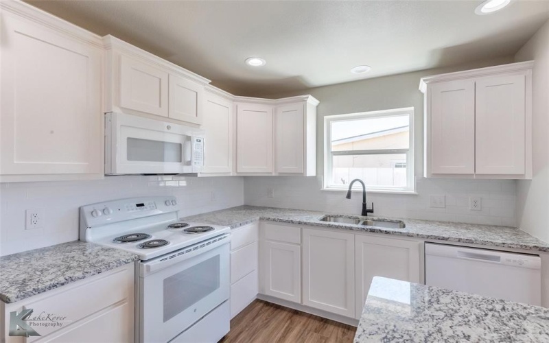2449 Shelton Street, Abilene, TX 79603, 3 Bedrooms Bedrooms, ,2 BathroomsBathrooms,Residential,For Sale,2449 Shelton Street,20772003