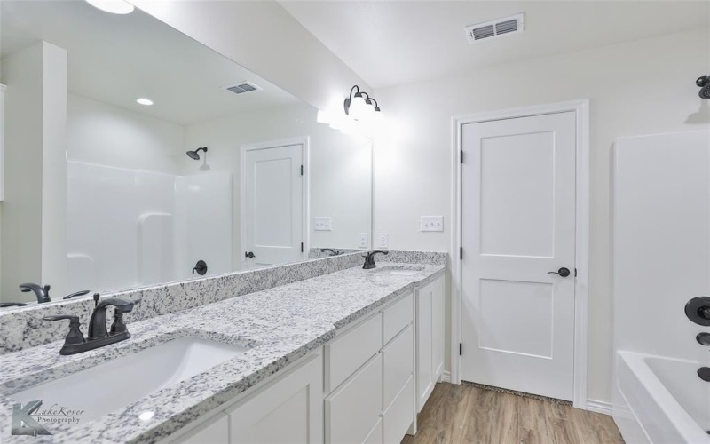 2449 Shelton Street, Abilene, TX 79603, 3 Bedrooms Bedrooms, ,2 BathroomsBathrooms,Residential,For Sale,2449 Shelton Street,20772003