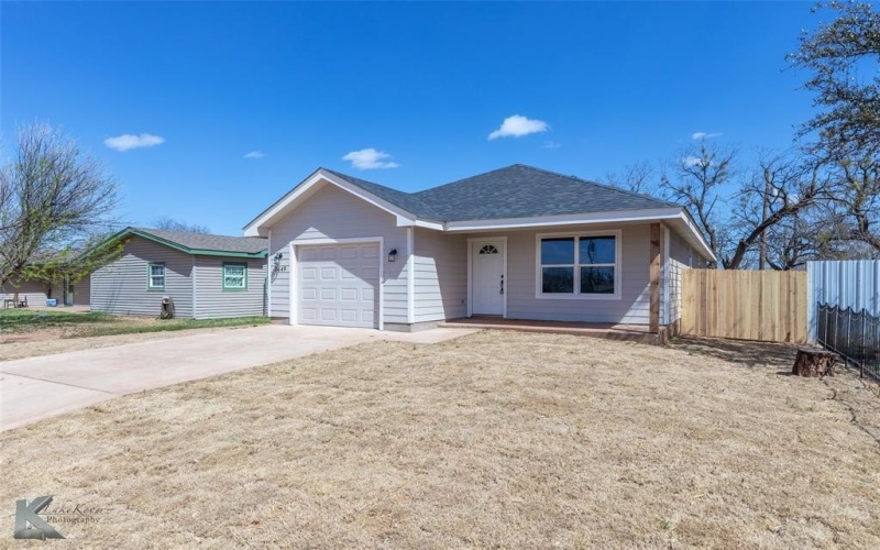 2449 Shelton Street, Abilene, TX 79603, 3 Bedrooms Bedrooms, ,2 BathroomsBathrooms,Residential,For Sale,2449 Shelton Street,20772003
