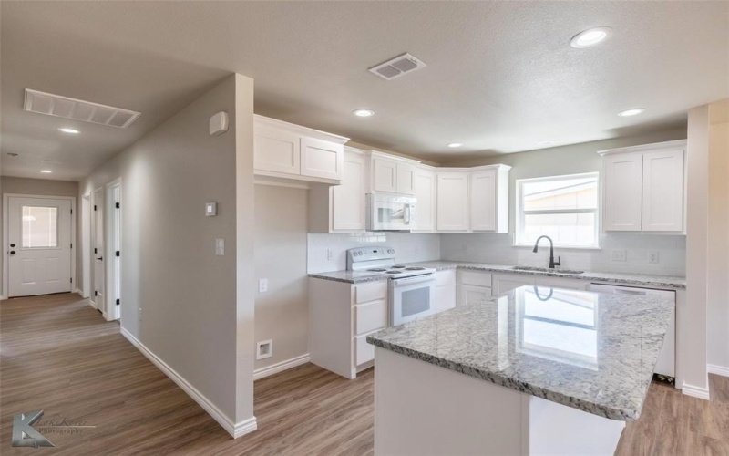 2449 Shelton Street, Abilene, TX 79603, 3 Bedrooms Bedrooms, ,2 BathroomsBathrooms,Residential,For Sale,2449 Shelton Street,20772003