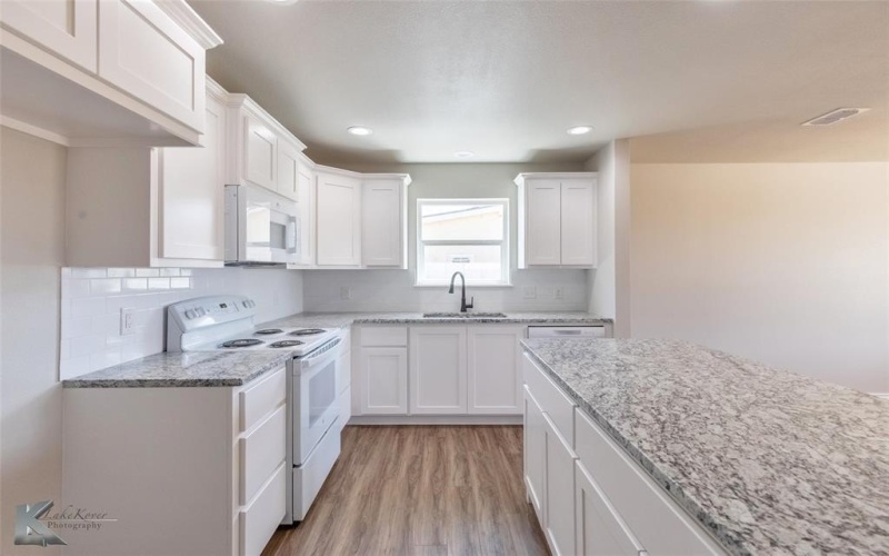 2449 Shelton Street, Abilene, TX 79603, 3 Bedrooms Bedrooms, ,2 BathroomsBathrooms,Residential,For Sale,2449 Shelton Street,20772003
