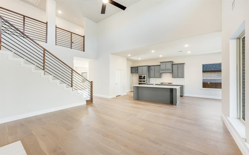 1021 Waverly Drive, McKinney, TX 75071, 4 Bedrooms Bedrooms, ,5 BathroomsBathrooms,Residential,For Sale,1021 Waverly Drive,20772101