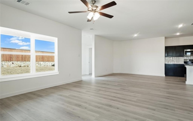 224 Comfort Drive, Godley, TX 76044, 3 Bedrooms Bedrooms, ,2 BathroomsBathrooms,Residential,For Sale,224 Comfort Drive,20754852