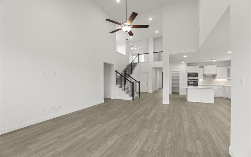 1609 Elle Lane, Aubrey, TX 76227, 5 Bedrooms Bedrooms, ,5 BathroomsBathrooms,Residential,For Sale,1609 Elle Lane,20755308