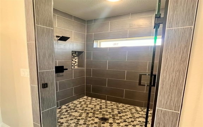1404 Dixie Estates Way, Whitesboro, TX 76273, 5 Habitaciones Habitaciones , ,3 BañosBaños,Residential,En Venta,1404 Dixie Estates Way,20755457