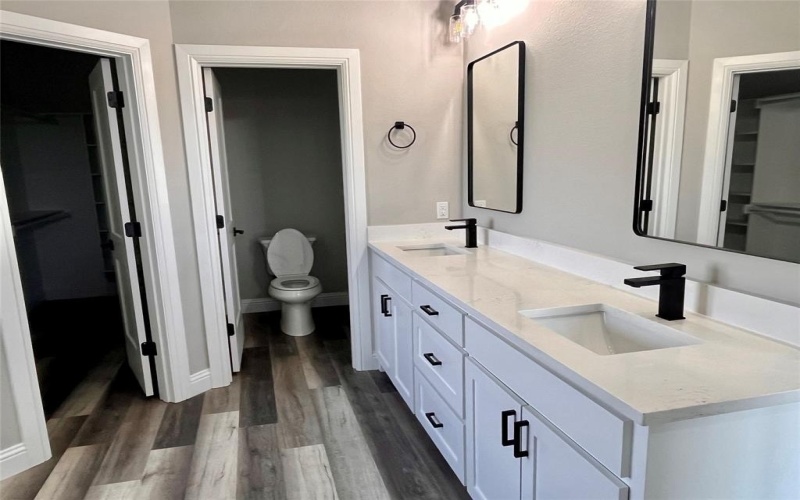 1404 Dixie Estates Way, Whitesboro, TX 76273, 5 Habitaciones Habitaciones , ,3 BañosBaños,Residential,En Venta,1404 Dixie Estates Way,20755457