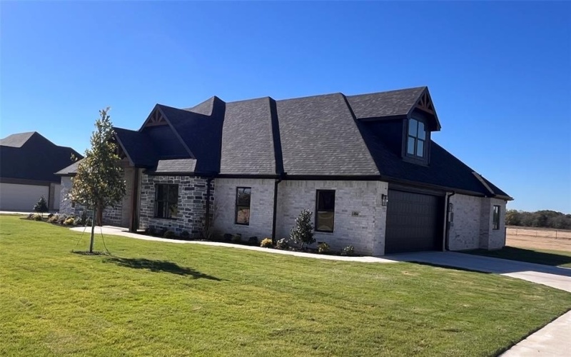 1404 Dixie Estates Way, Whitesboro, TX 76273, 5 Habitaciones Habitaciones , ,3 BañosBaños,Residential,En Venta,1404 Dixie Estates Way,20755457