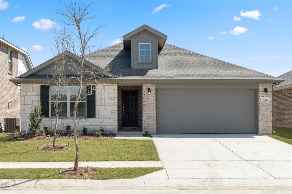 5400 Locke Drive, Denton, TX 76207, 3 Habitaciones Habitaciones , ,2 BañosBaños,Residential,En Venta,5400 Locke Drive,20755781