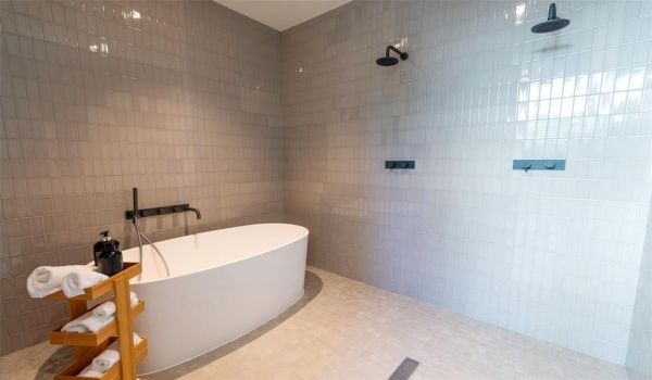 4427 Merrell Road, Dallas, TX 75229, 4 Bedrooms Bedrooms, ,5 BathroomsBathrooms,Residential,For Sale,4427 Merrell Road,20755953