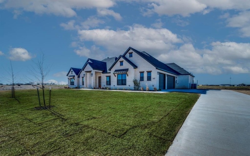 6421 Cedar Elm Lane, Midlothian, TX 76065, 4 Bedrooms Bedrooms, ,3 BathroomsBathrooms,Residential,For Sale,6421 Cedar Elm Lane,20756106