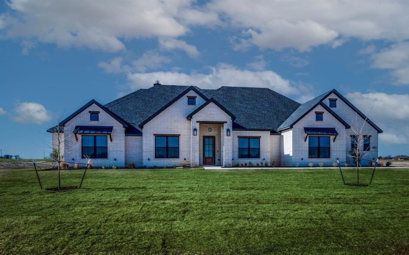 6421 Cedar Elm Lane, Midlothian, TX 76065, 4 Bedrooms Bedrooms, ,3 BathroomsBathrooms,Residential,For Sale,6421 Cedar Elm Lane,20756106