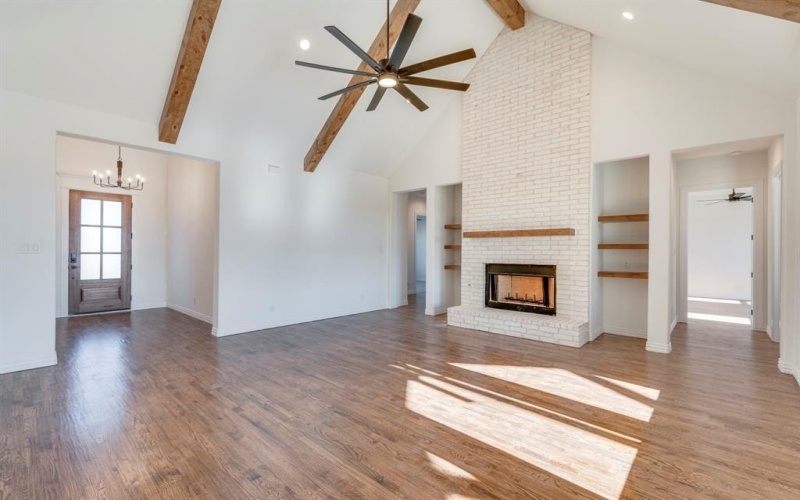 6421 Cedar Elm Lane, Midlothian, TX 76065, 4 Bedrooms Bedrooms, ,3 BathroomsBathrooms,Residential,For Sale,6421 Cedar Elm Lane,20756106